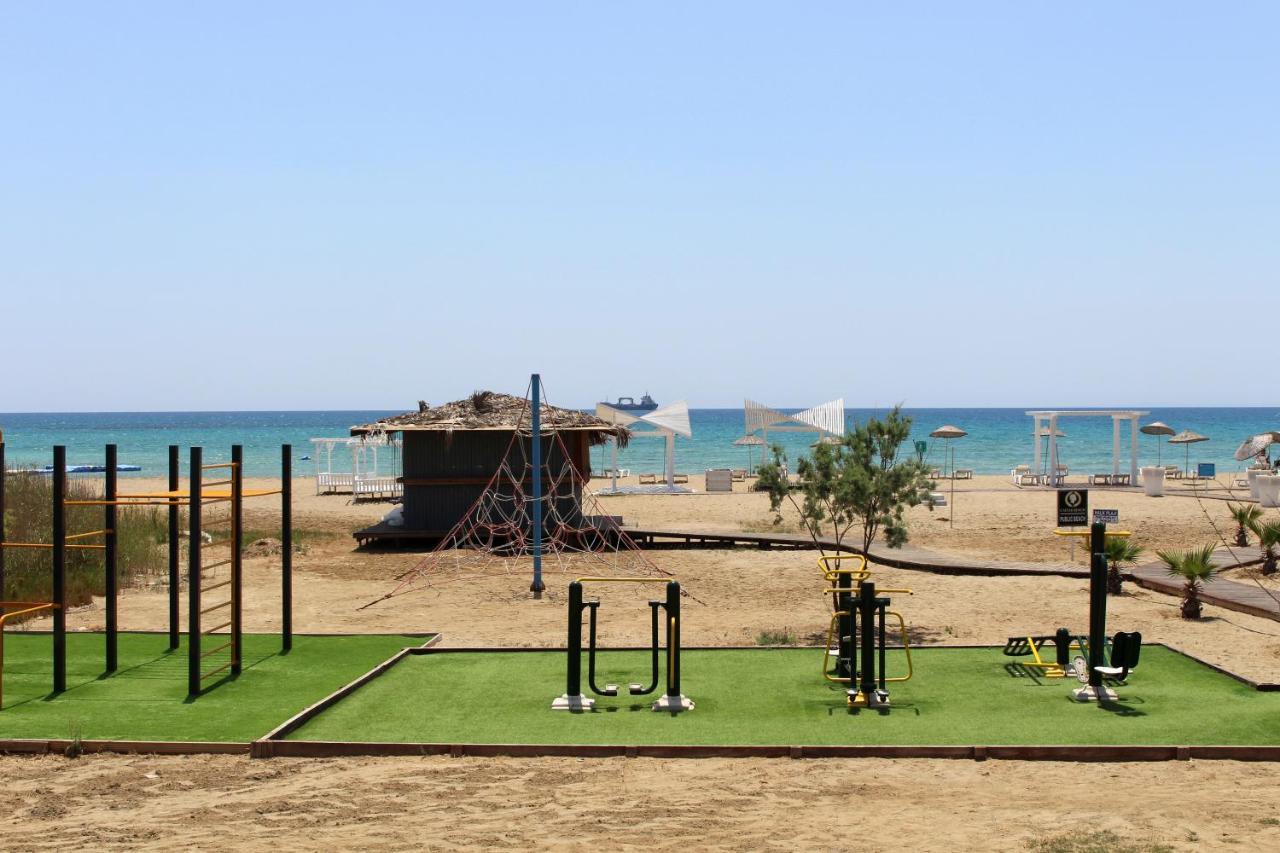 Caesar Beach Villas And Apartments Gastria Exterior photo