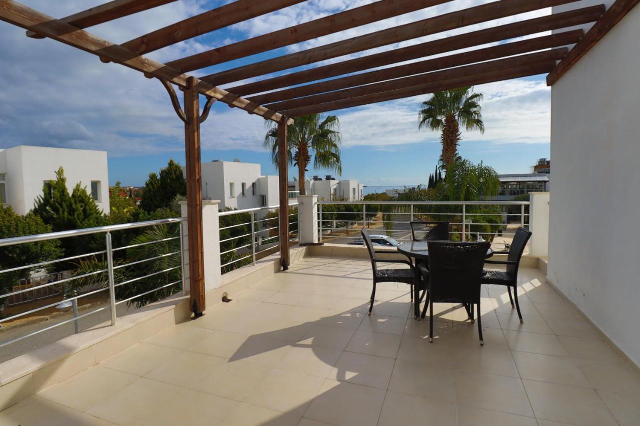 Caesar Beach Villas And Apartments Gastria Exterior photo
