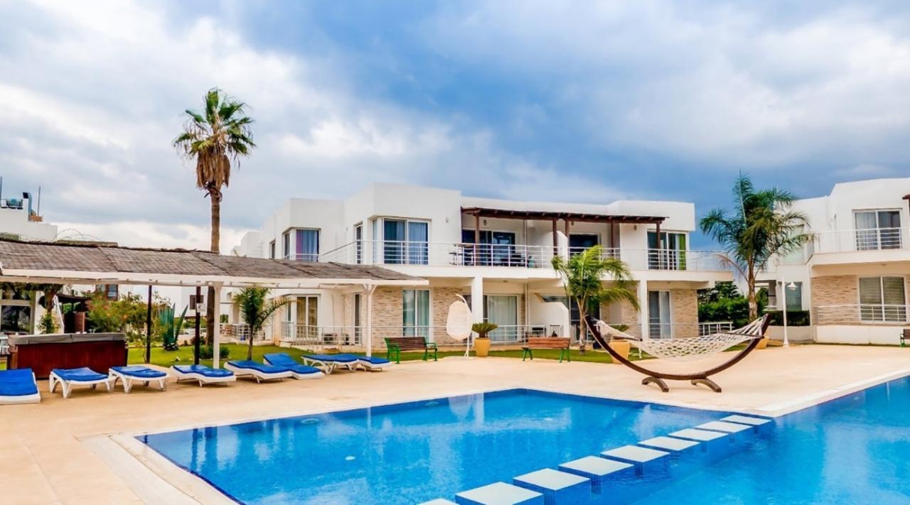 Caesar Beach Villas And Apartments Gastria Exterior photo