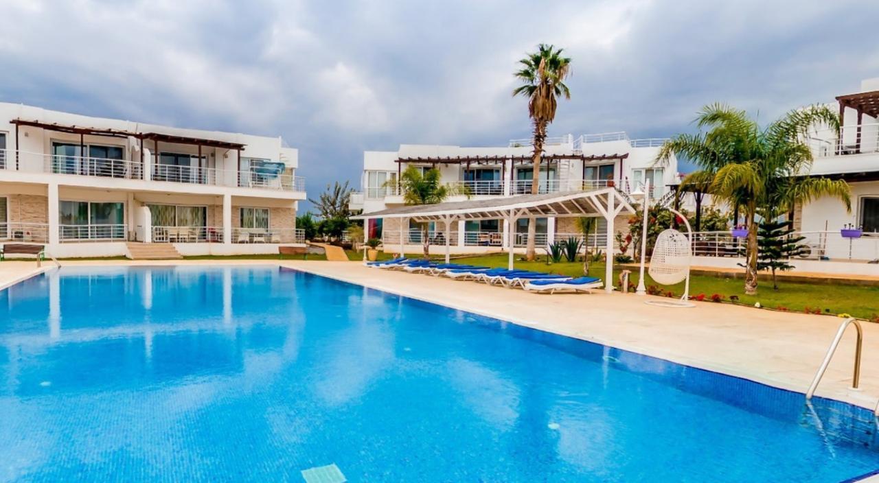 Caesar Beach Villas And Apartments Gastria Exterior photo